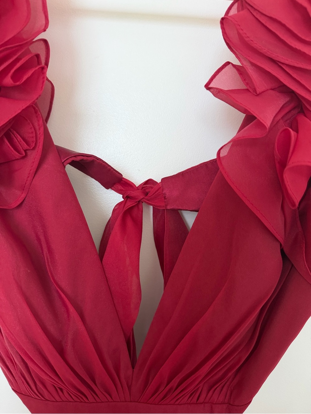 Mac Duggal Red Backless Ruffle Evening Gown - Picture 12 of 12